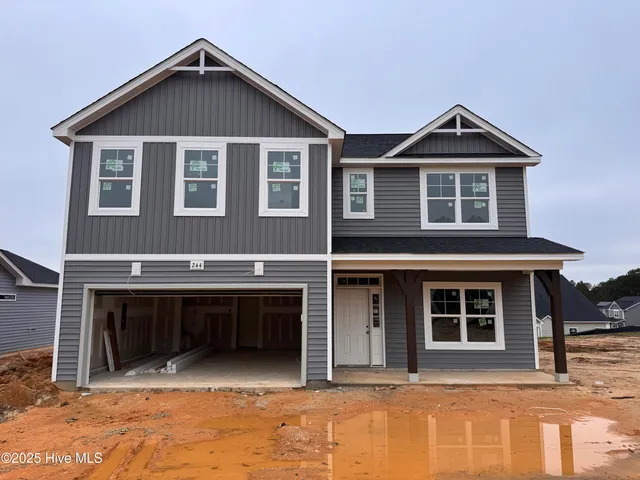 $454,902 | 244 Rough Rdg Trail, Unit 74, Aberdeen, NC 28315