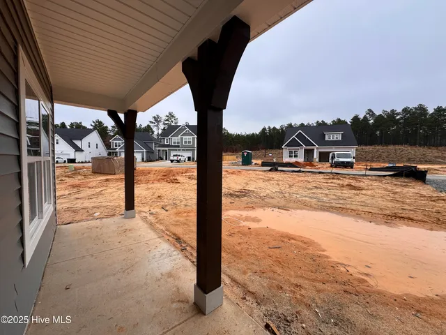 $454,902 | 244 Rough Rdg Trail, Unit 74, Aberdeen, NC 28315