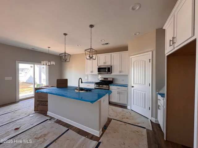 $454,902 | 244 Rough Rdg Trail, Unit 74, Aberdeen, NC 28315