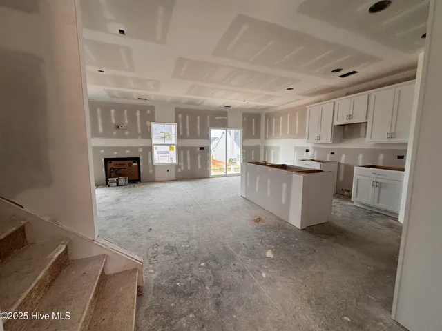 $454,902 | 244 Rough Rdg Trail, Unit 74, Aberdeen, NC 28315