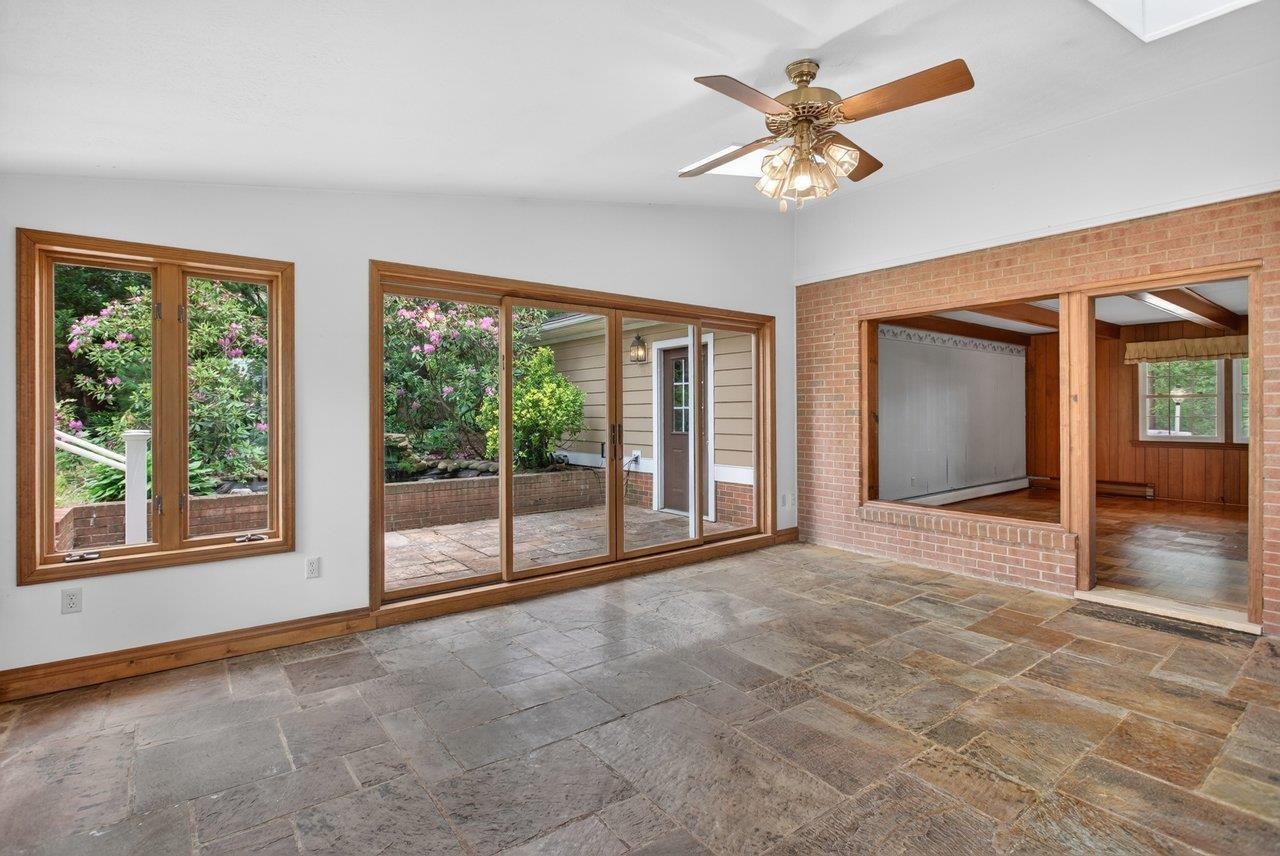1104 Ridgewood Road Harrisonburg, VA 22801 - Photo 5 of 47