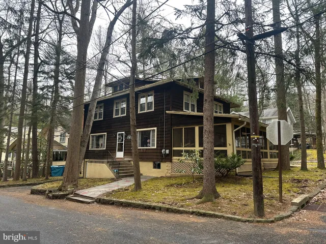 a front view of a building with street view