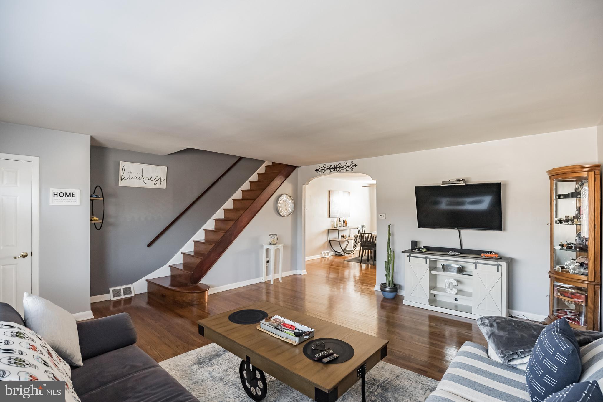 12011 Academy Road Philadelphia, PA 19154 - Photo 5 of 30 Gallery Image 5