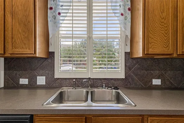 $585,000 | 2007 Chittam Drive, Euless, TX 76039