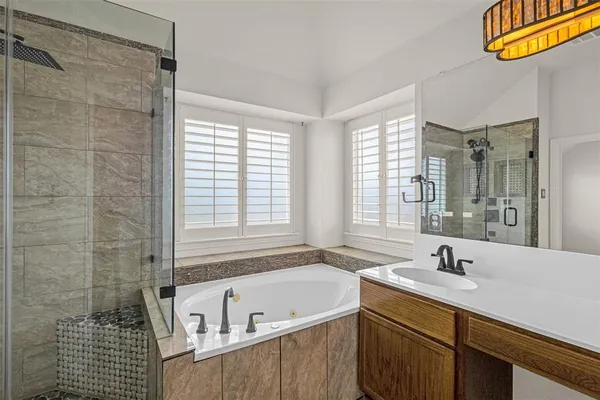 $585,000 | 2007 Chittam Drive, Euless, TX 76039