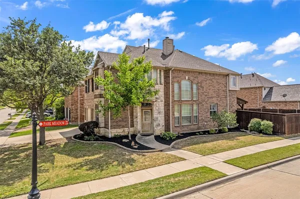 $585,000 | 2007 Chittam Drive, Euless, TX 76039