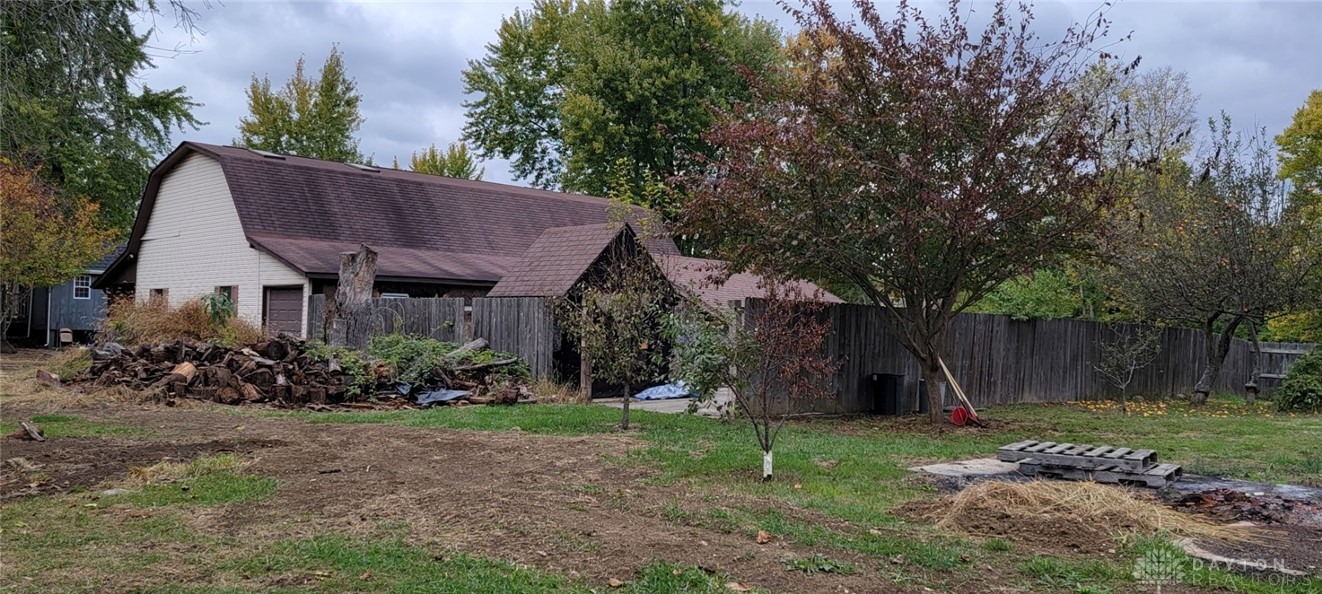 6240 Garber Road Clayton, OH 45415 - Photo 43 of 57 30X52+ additions and storage sheds