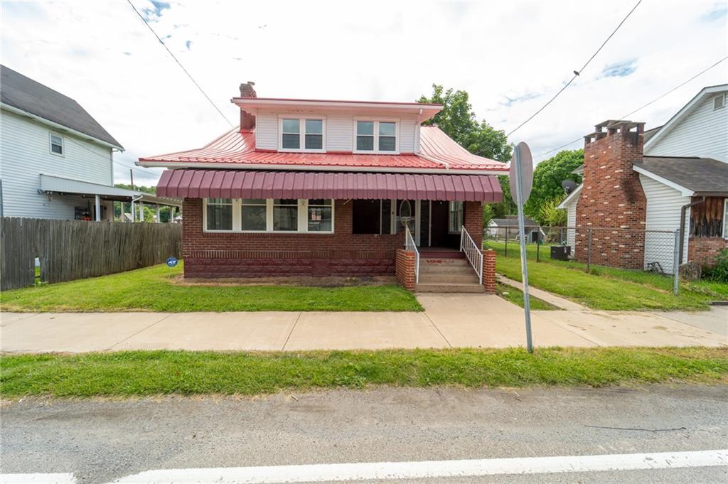 115 Laughlin Street Dawson, PA 15428 - Photo 1 of 27