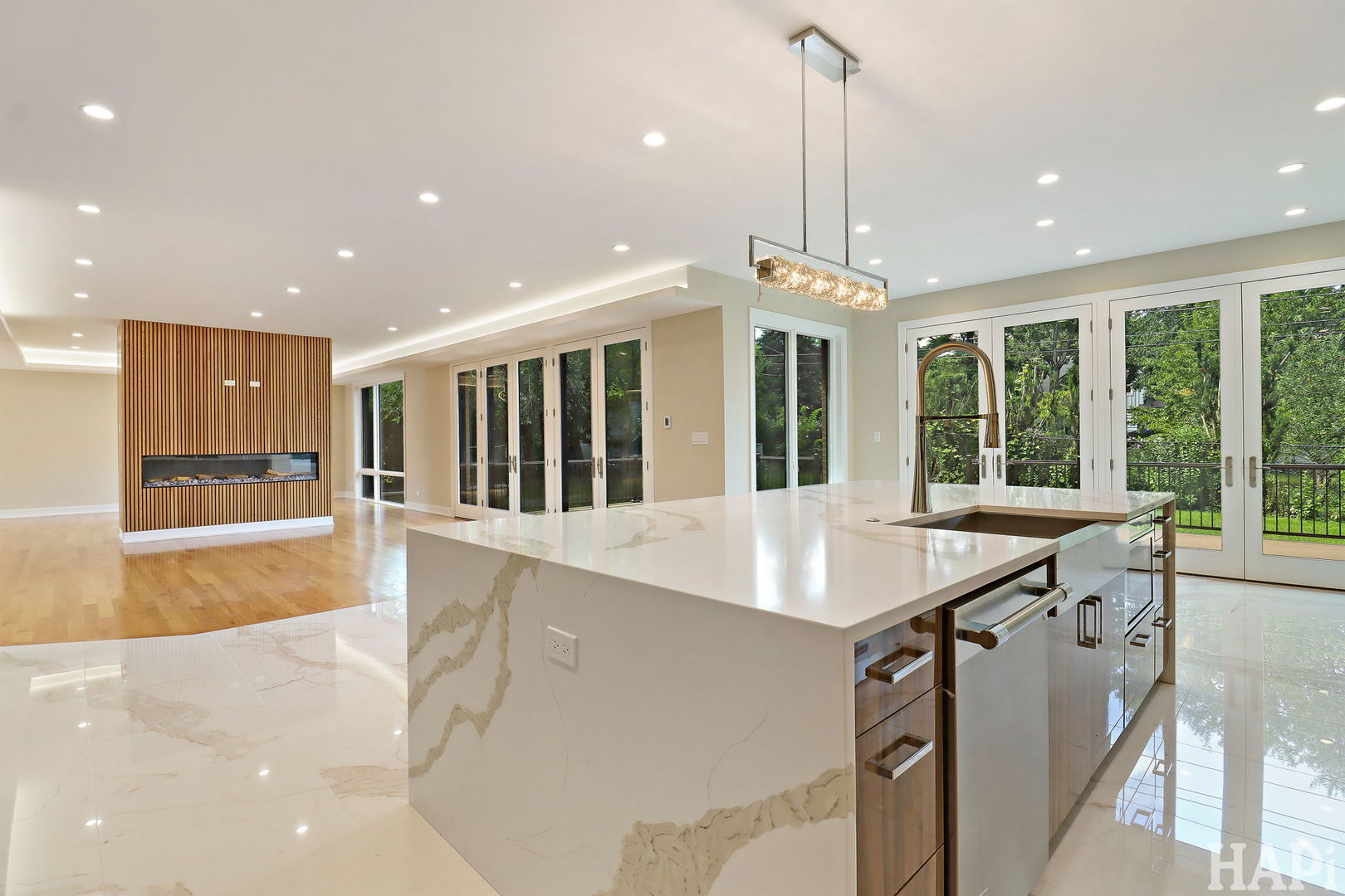 616 Glendale Road Glenview, IL 60025 - Photo 16 of 57 Gallery Image 16