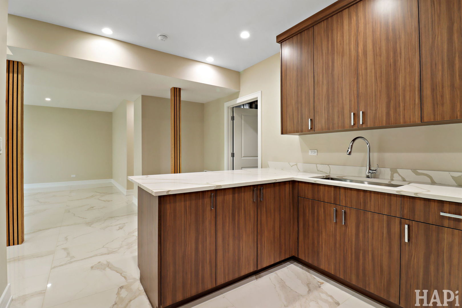616 Glendale Road Glenview, IL 60025 - Photo 44 of 57 Gallery Image 44