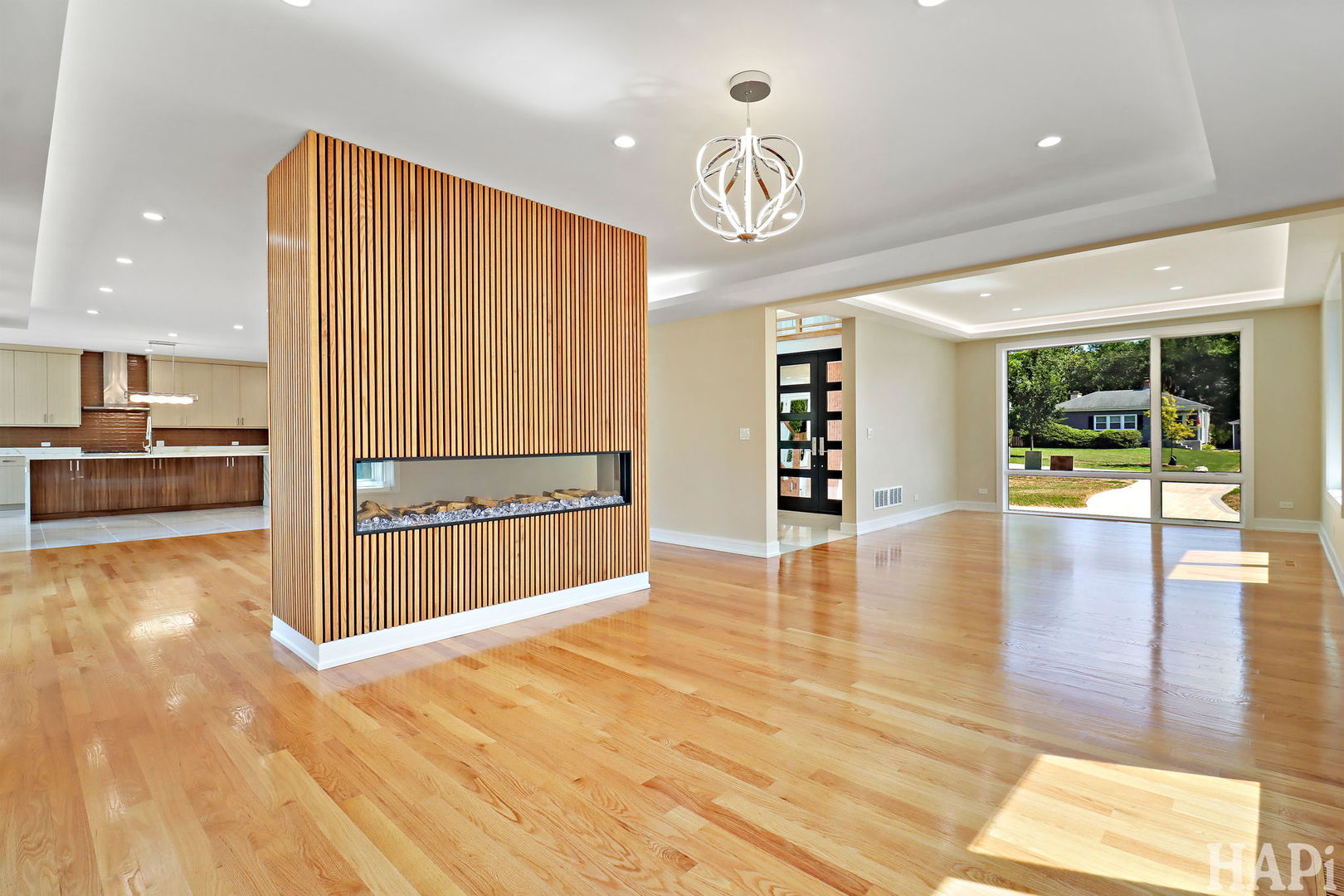 616 Glendale Road Glenview, IL 60025 - Photo 8 of 57 Gallery Image 8