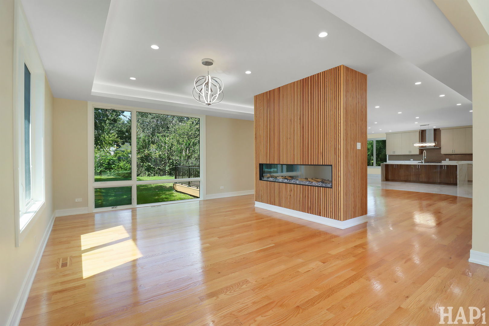 616 Glendale Road Glenview, IL 60025 - Photo 10 of 57 Gallery Image 10