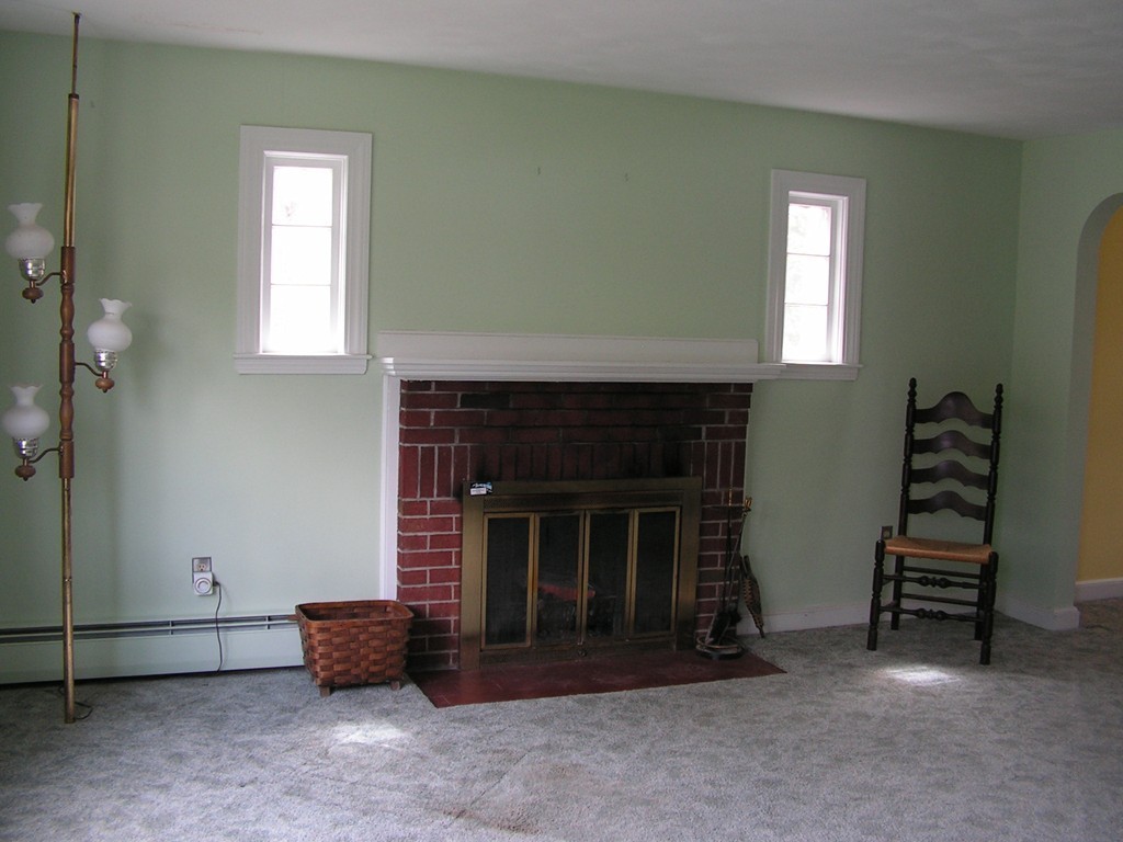 11 Roberts Road Canton, MA 02021 - Photo 9 of 17 Gallery Image 9