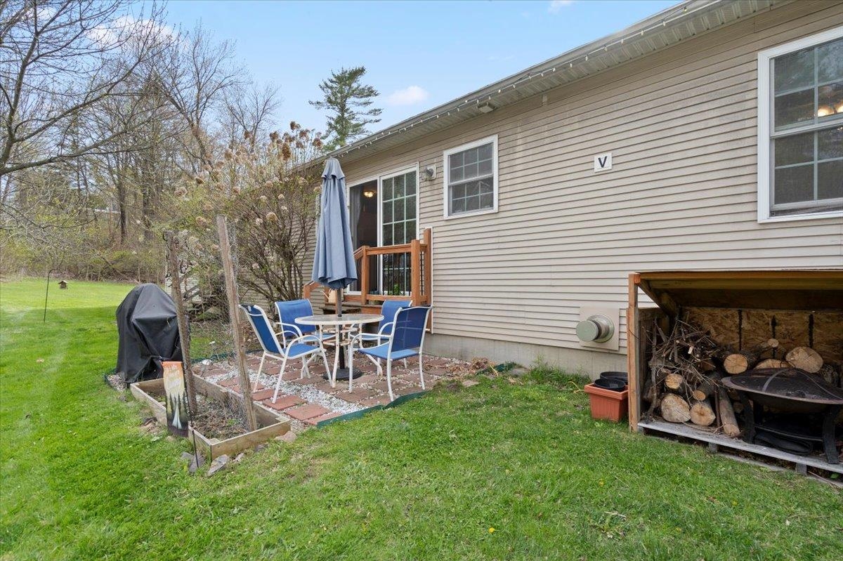14 Ritchie Avenue, Unit 102 Milton, VT 05468 - Photo 2 of 20