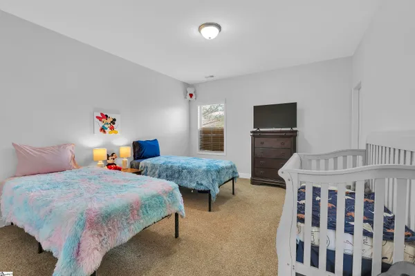 $579,000 | 389 Heritage Point Drive, Simpsonville, SC 29681