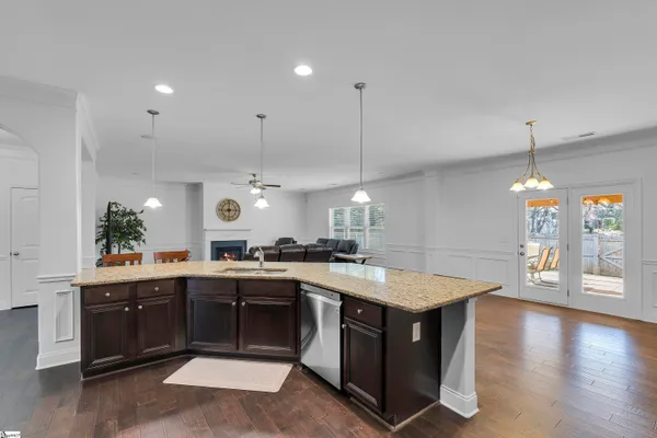 $579,000 | 389 Heritage Point Drive, Simpsonville, SC 29681