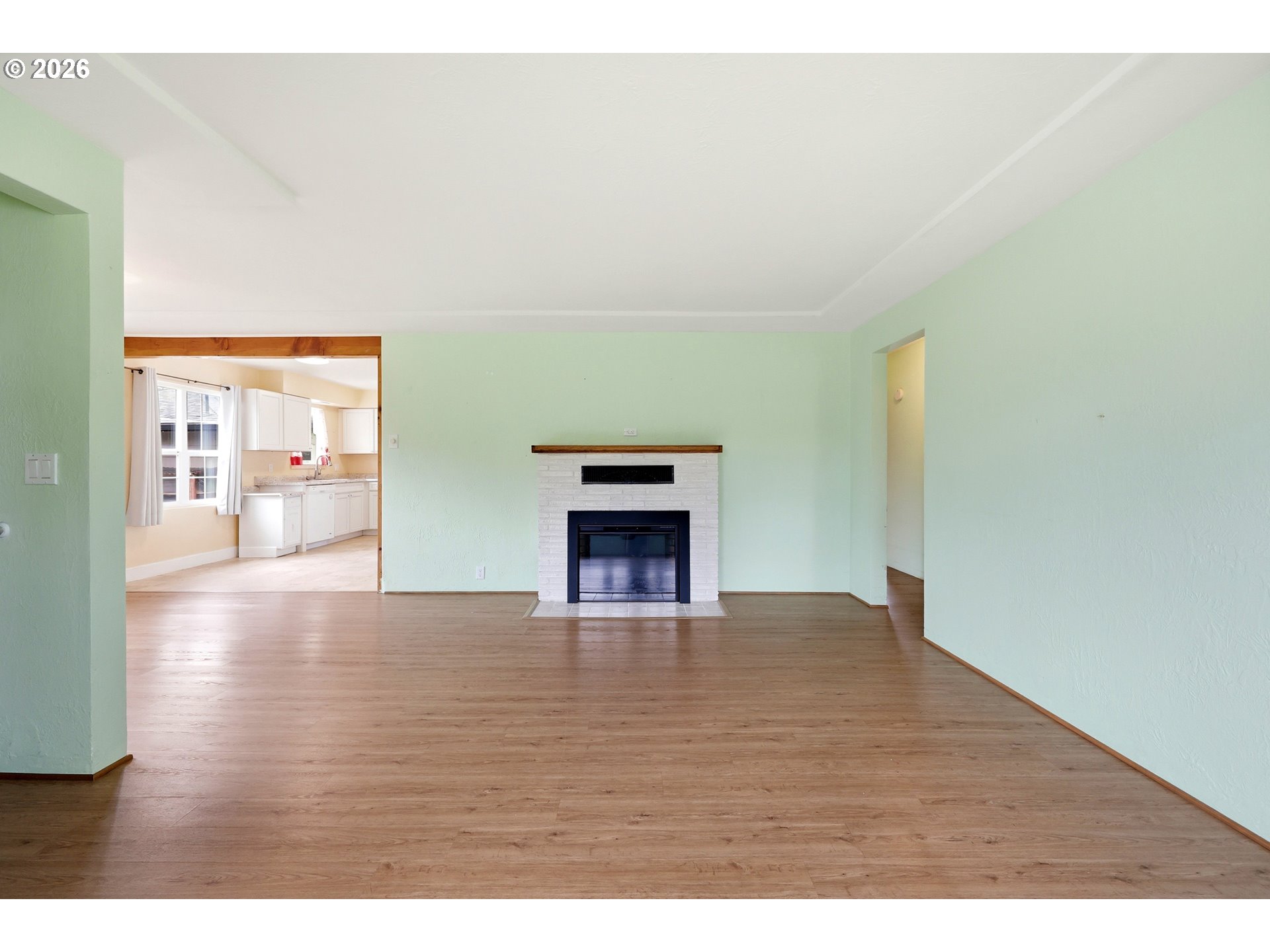 18121 Southeast Langensand Road Sandy, OR 97055 - Photo 7 of 28 Living Room