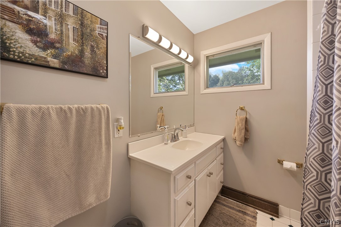 80 8th Street East Vernon, NY 13421 - Photo 25 of 29 1st fl bath