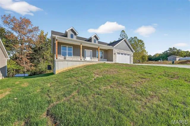 $409,900 | 268 Auburn Ridge Dr. Drive, Troy, MO 63379