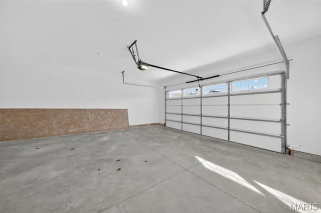 $409,900 | 268 Auburn Ridge Dr. Drive, Troy, MO 63379