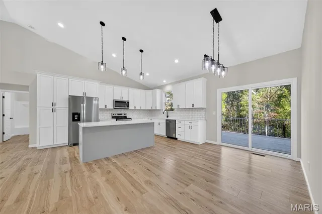 $409,900 | 268 Auburn Ridge Dr. Drive, Troy, MO 63379