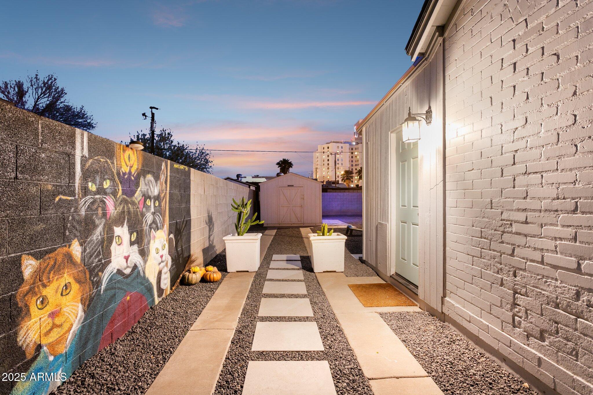 1111 East Coronado Road Phoenix, AZ 85006 - Photo 58 of 77 View from RV to rear yard