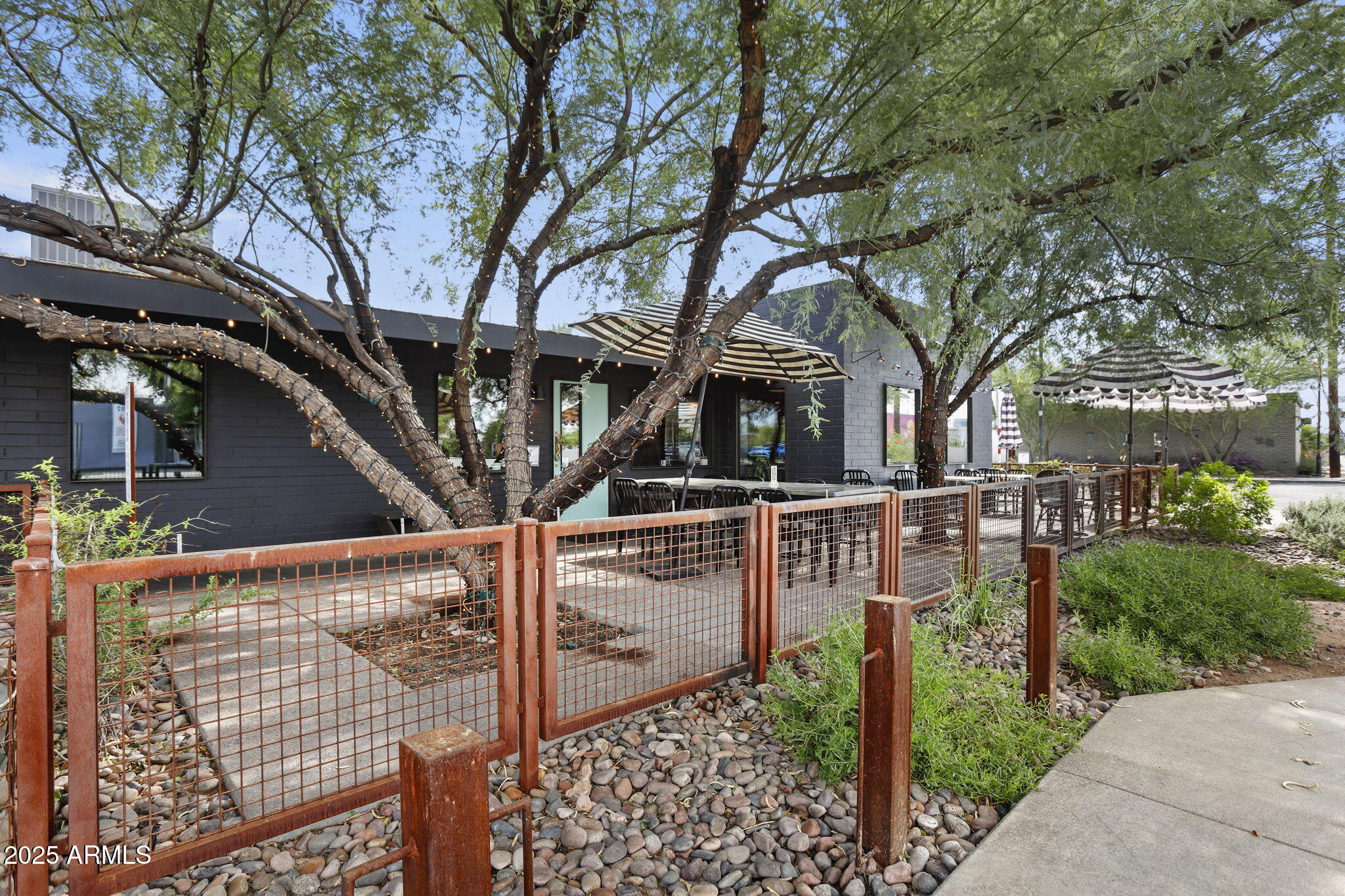 1111 East Coronado Road Phoenix, AZ 85006 - Photo 64 of 77 a view of outdoor space and yard