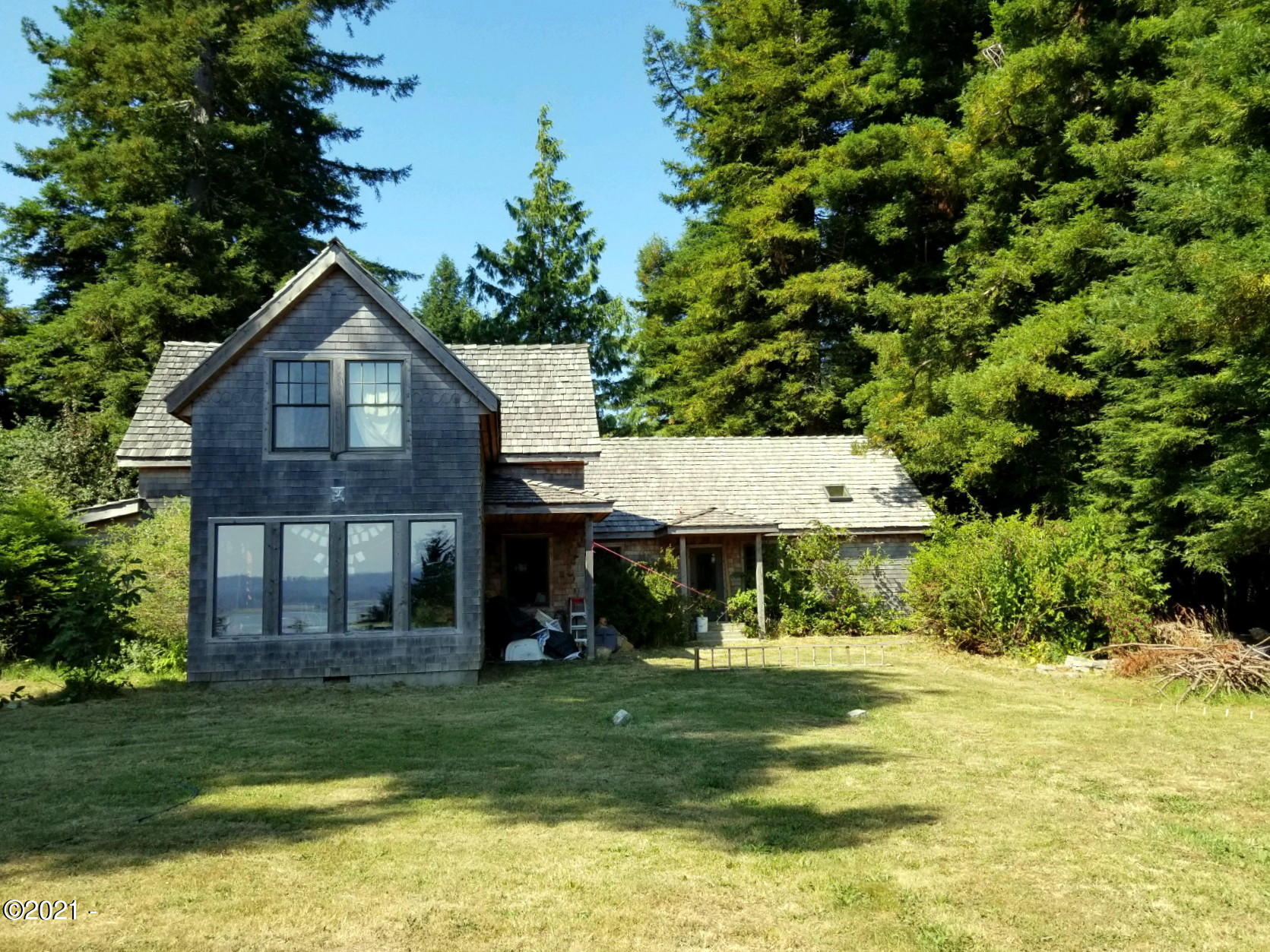 3204 North Bayview Road Waldport, OR 97394 - Photo 6 of 69 Yard..
