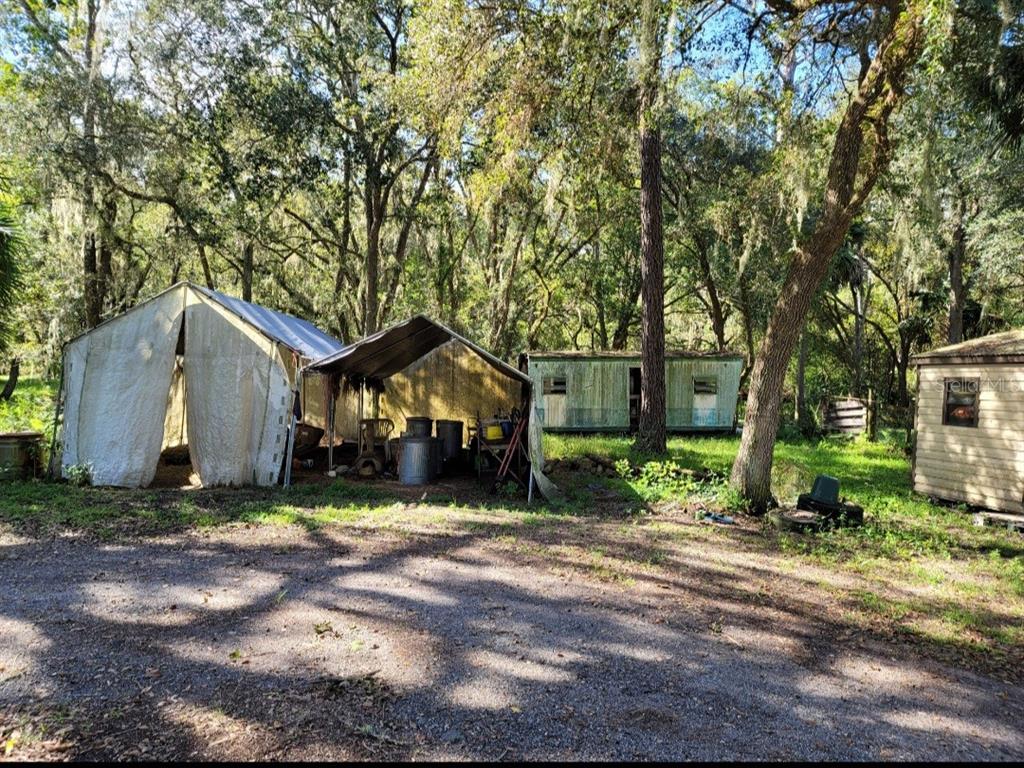 213 Clifton Road Crescent City, FL 32112 - Photo 6 of 51 a view of a house with a yard