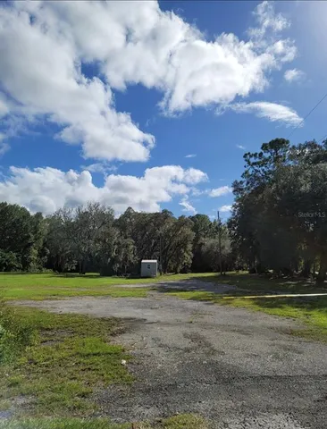 a view of a golf course