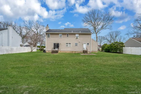 $729,000 | 92 Old Selden Stage Road, Selden, NY 11784