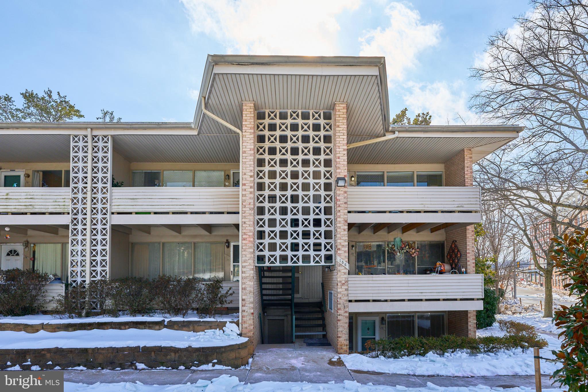 156 Haycock Road, Unit A6 Falls Church, VA 22046 - Photo 2 of 33