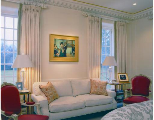 40 Cottage Street Brookline, MA 02445 - Photo 7 of 17 a living room with furniture and a window