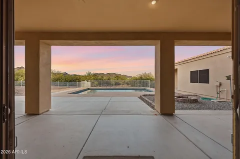a view of a terrace with skyline