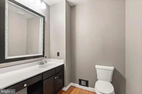 a bathroom with a toilet