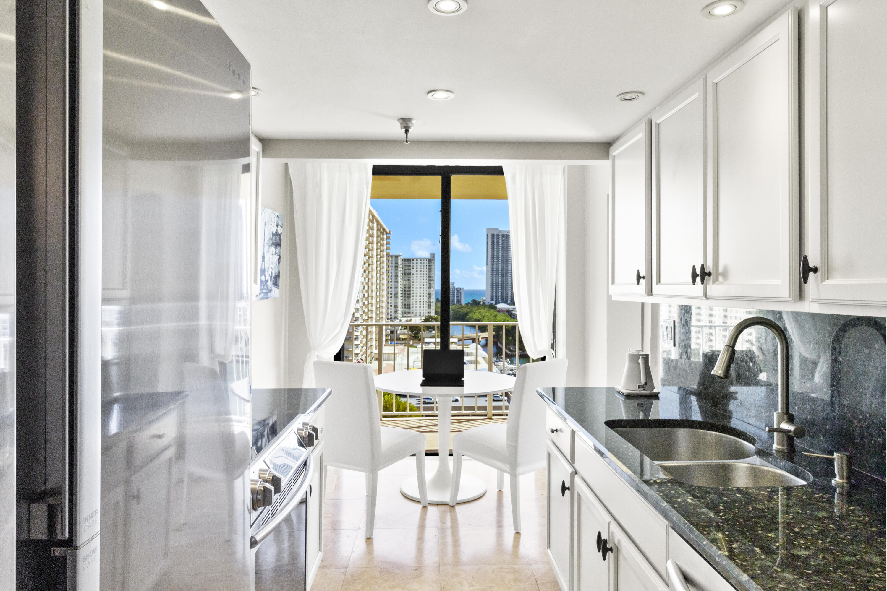 290 174th Street, Unit 1417 Sunny Isles Beach, FL 33160 - Photo 12 of 50 IMG_7054