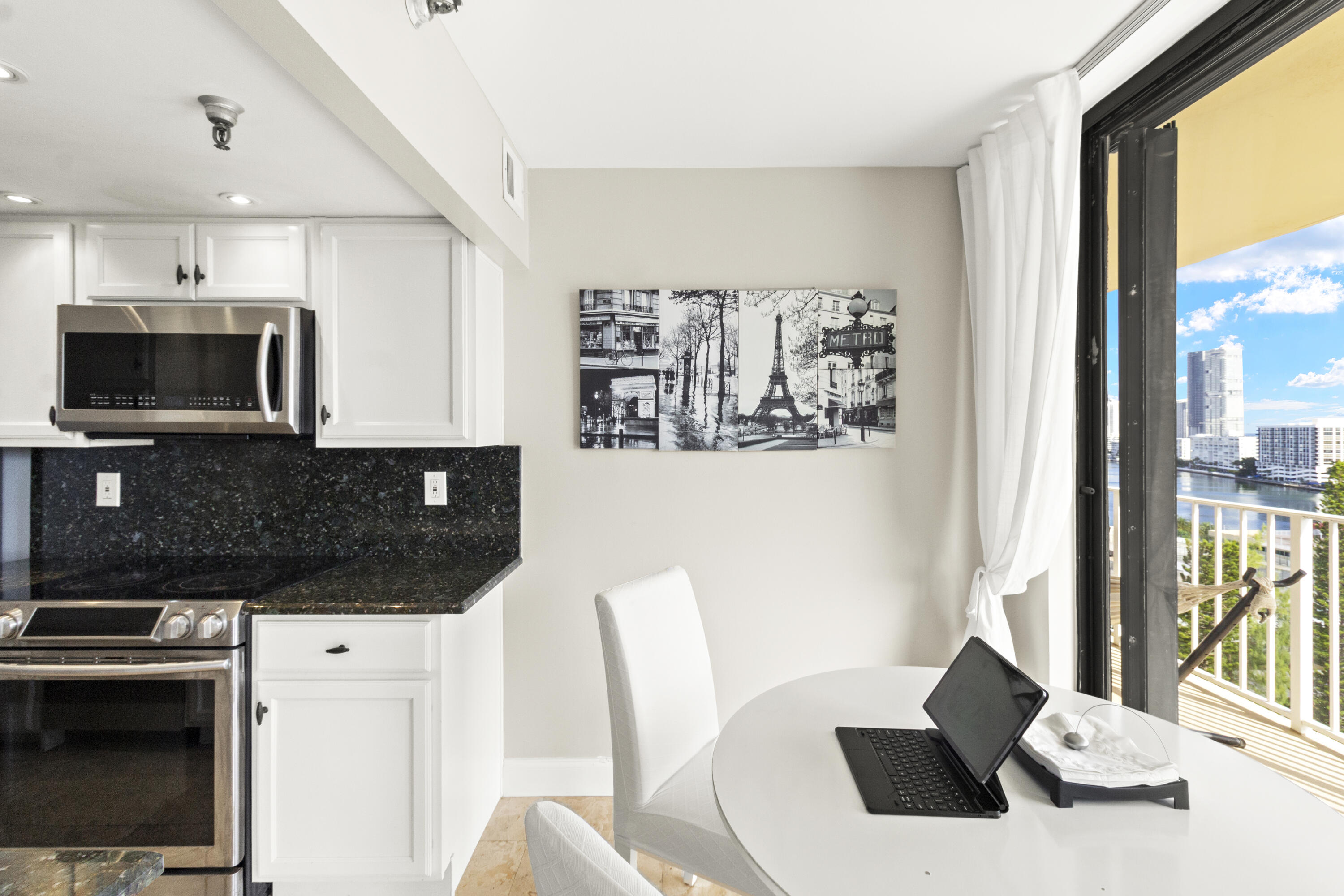 290 174th Street, Unit 1417 Sunny Isles Beach, FL 33160 - Photo 14 of 50 IMG_7069