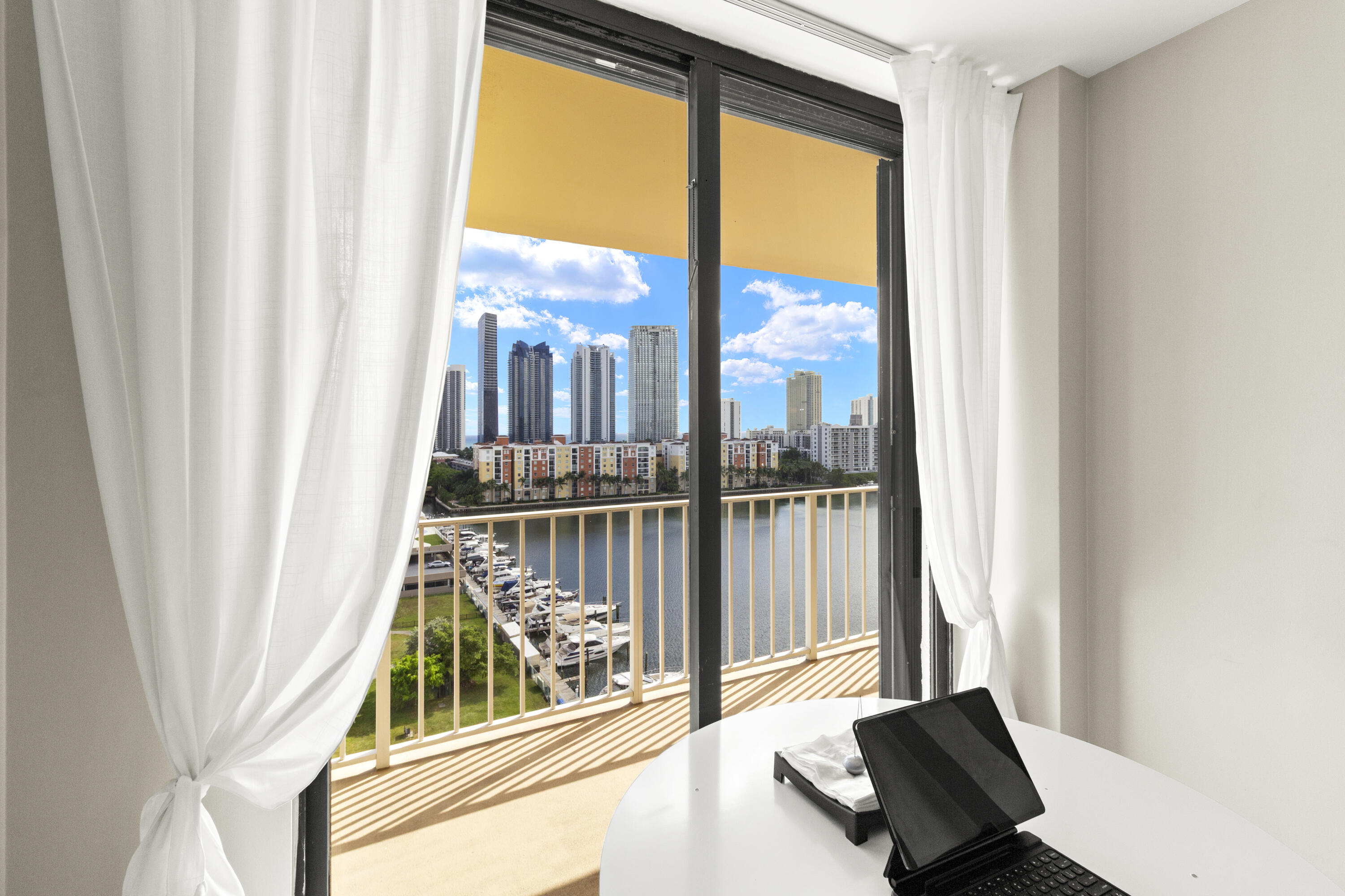 290 174th Street, Unit 1417 Sunny Isles Beach, FL 33160 - Photo 15 of 50 IMG_7072