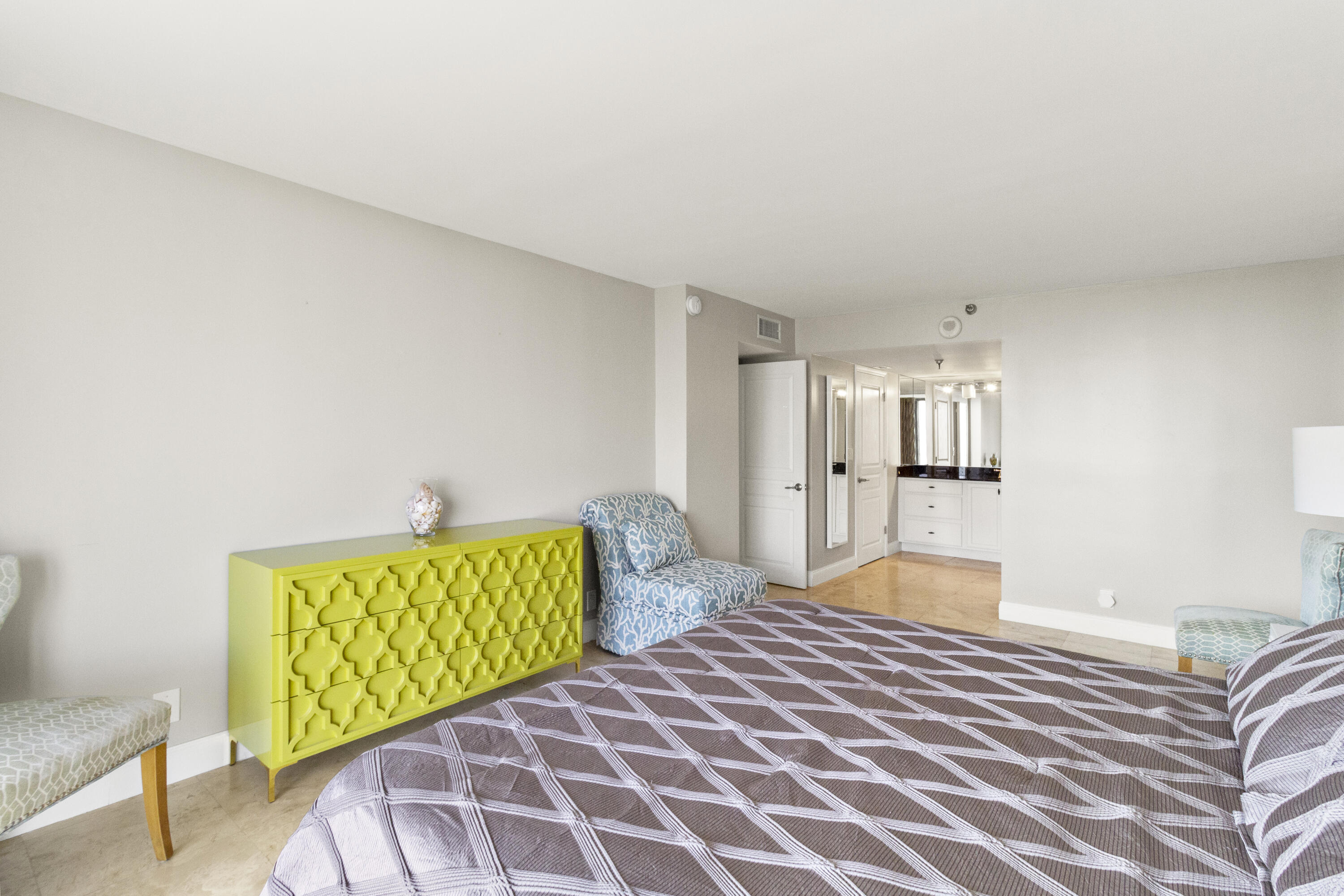 290 174th Street, Unit 1417 Sunny Isles Beach, FL 33160 - Photo 21 of 50 IMG_6994