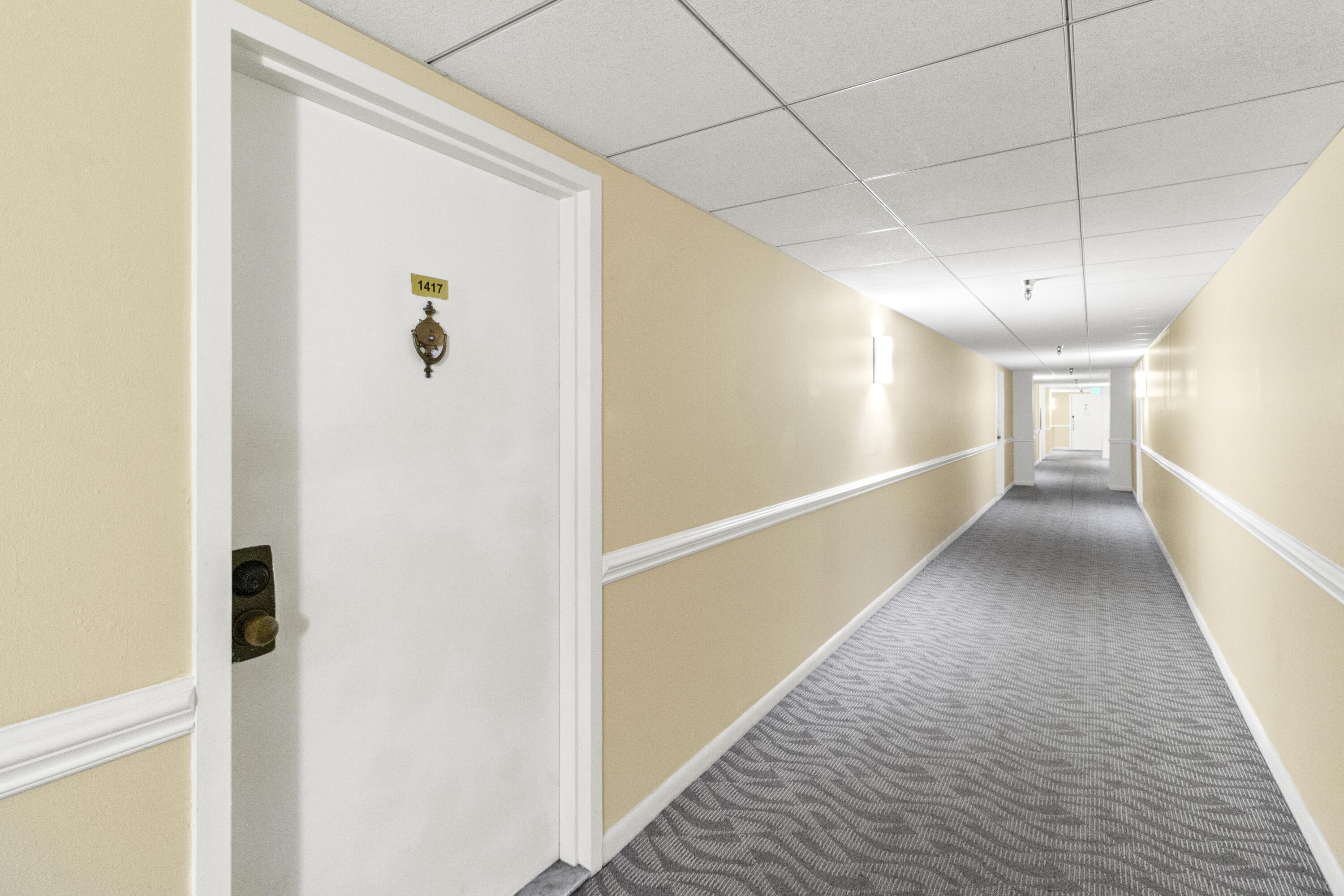 290 174th Street, Unit 1417 Sunny Isles Beach, FL 33160 - Photo 29 of 50 IMG_7084