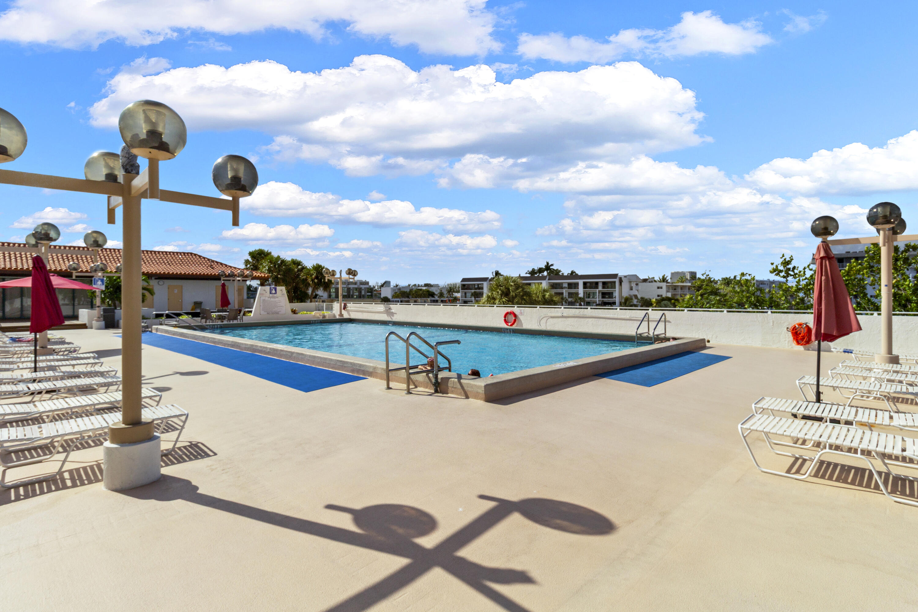 290 174th Street, Unit 1417 Sunny Isles Beach, FL 33160 - Photo 32 of 50 IMG_7088