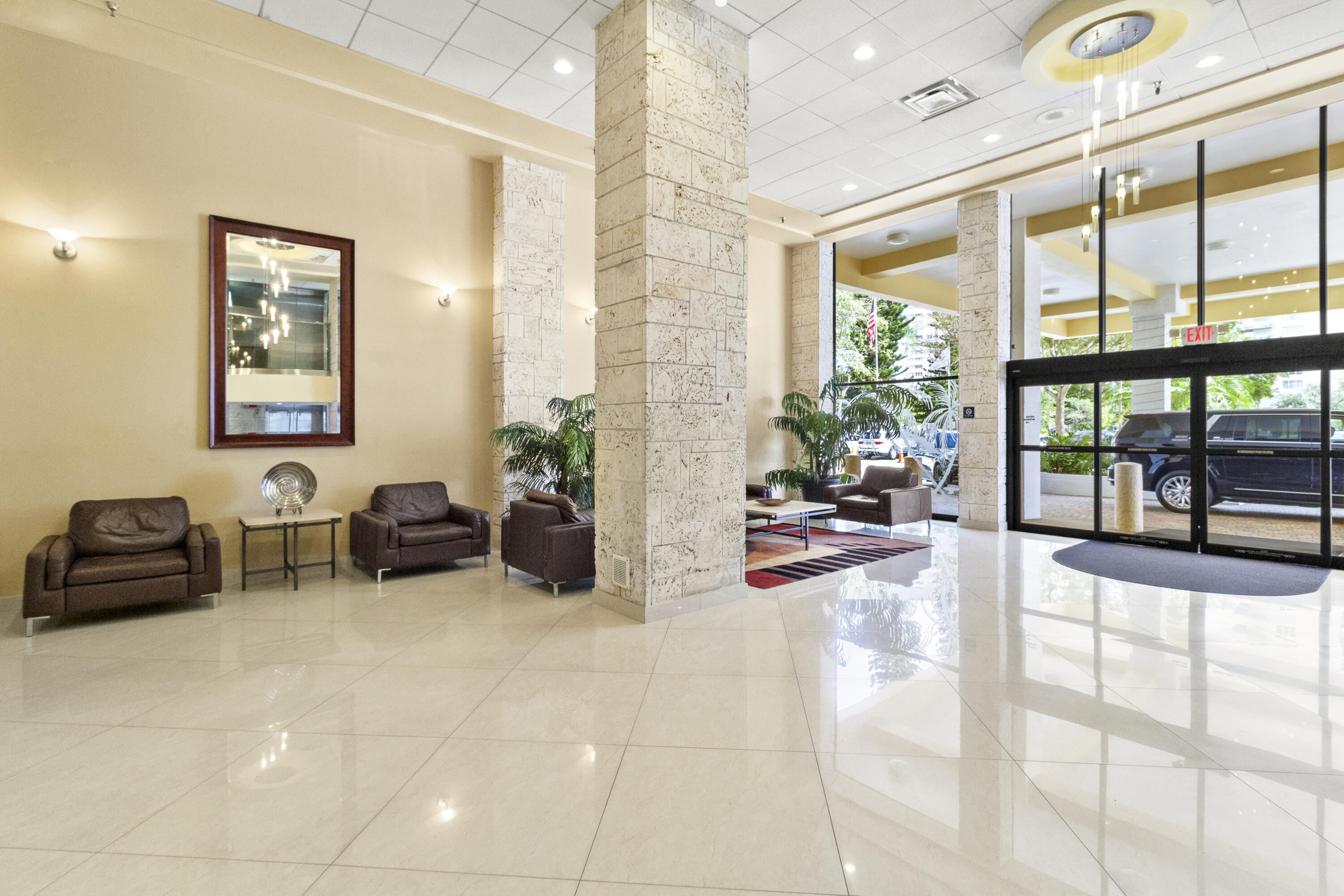 290 174th Street, Unit 1417 Sunny Isles Beach, FL 33160 - Photo 41 of 50 IMG_7129