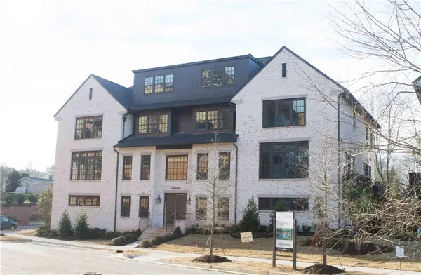 $3,150 | 6426 Canopy Drive, Sandy Springs, GA 30328