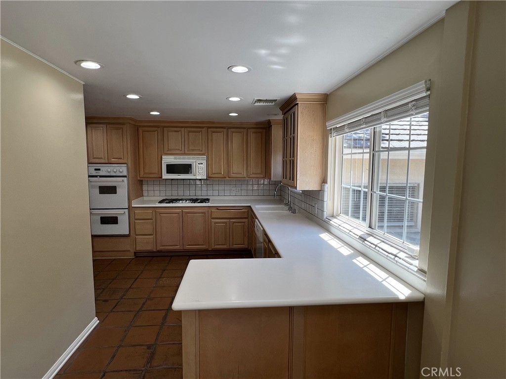 1601 Rodeo Road Arcadia, CA 91006 - Photo 5 of 20