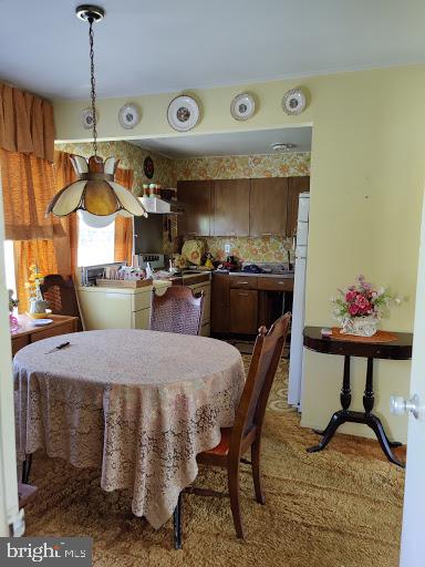 29 Quakeroak Road Levittown, PA 19057 - Photo 12 of 13 Gallery Image 12