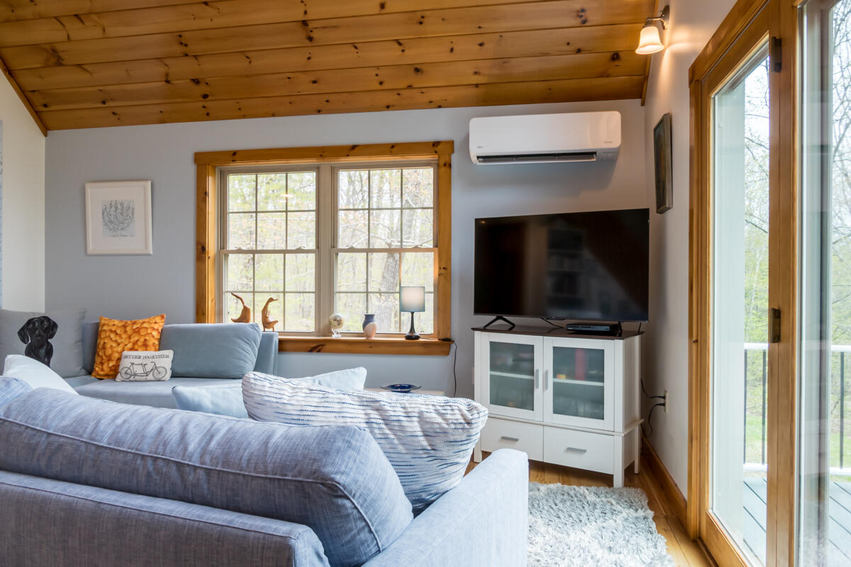 52 Casey Road Windsor, ME 04363 - Photo 18 of 64 12-Living room (5 of 7)