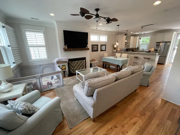 $4,800 | 973 Warrick Oaks Ln Mount, Mount Pleasant, SC 29464