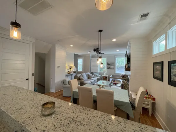 $4,800 | 973 Warrick Oaks Ln Mount, Mount Pleasant, SC 29464