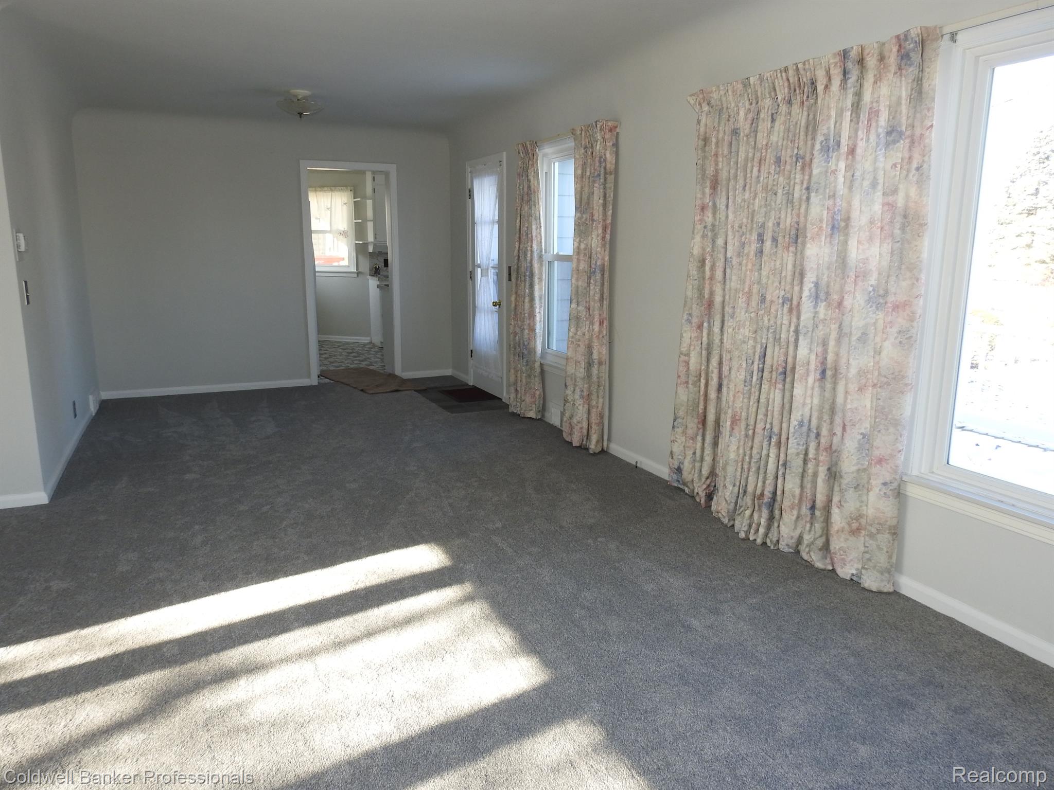 3066 Davison Road Lapeer, MI 48446 - Photo 10 of 22