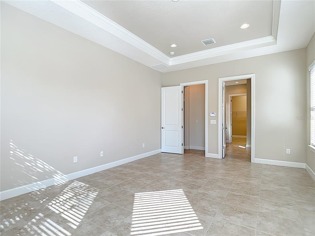 8613 Grand Alberato Road Tampa, FL 33647 - Photo 35 of 57